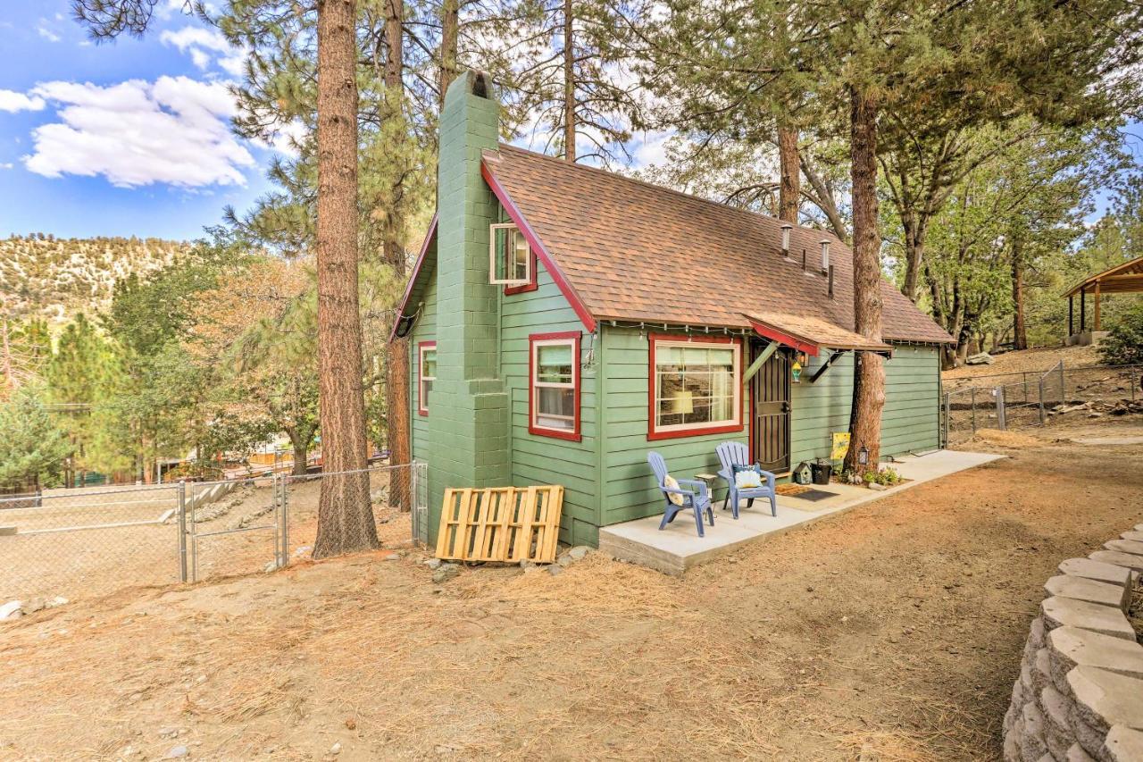 With Cozy Interior! * Wrightwood