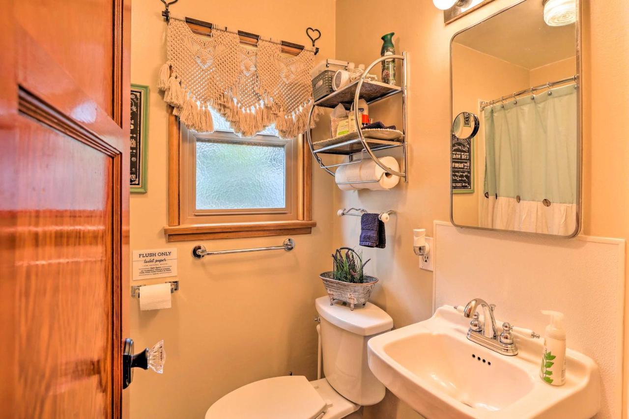 With Cozy Interior!